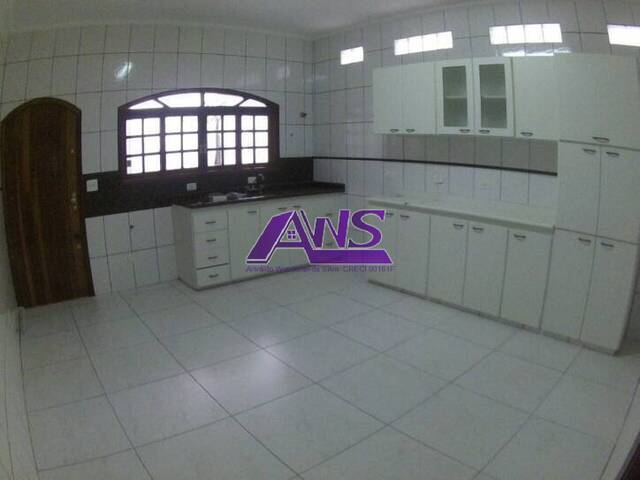 Sobrado para Venda em Santo André - 5